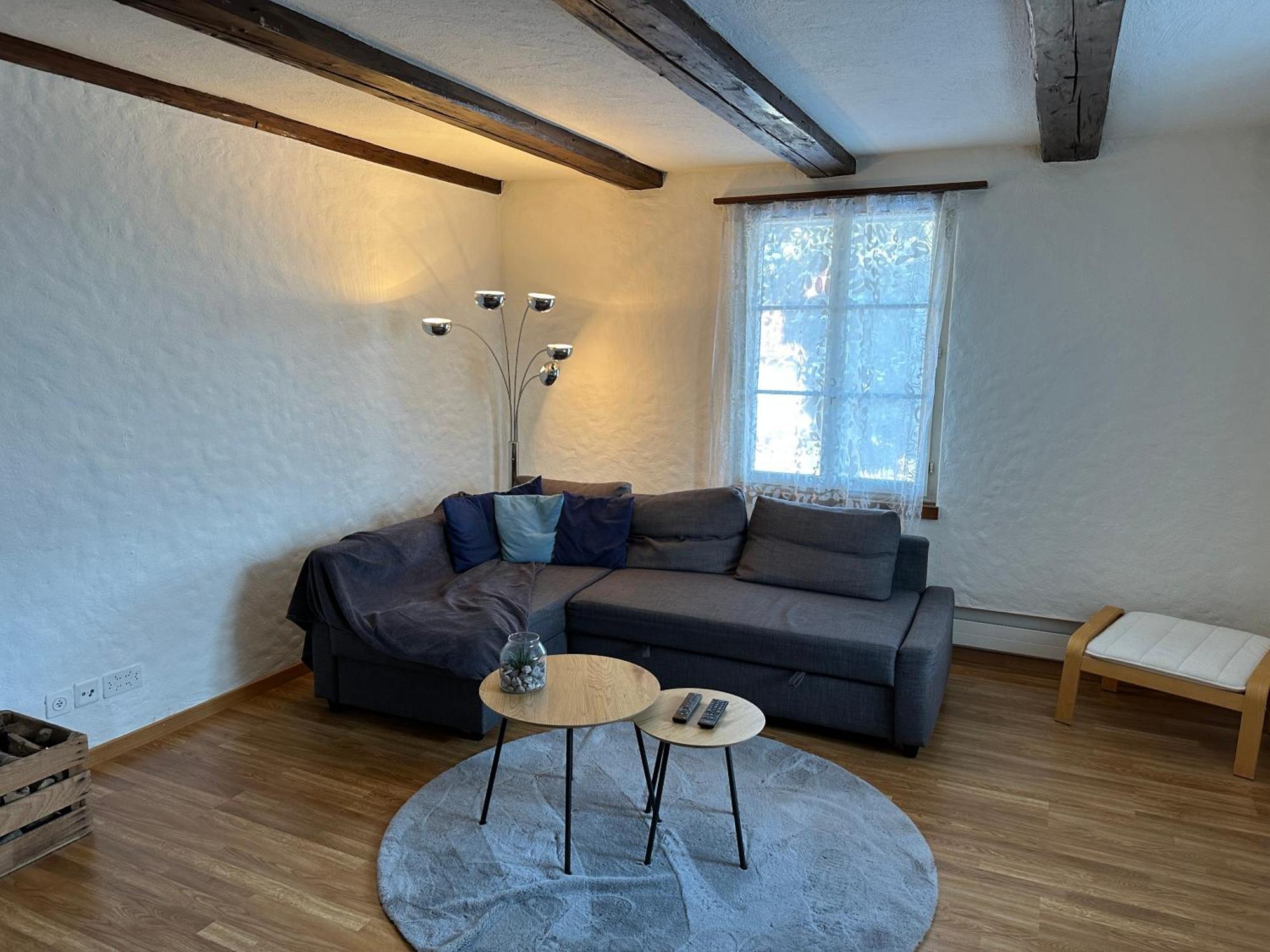 Charmante 3,5 Zimmer Wohnung In Bauernhaus Volketswil Eksteriør bilde